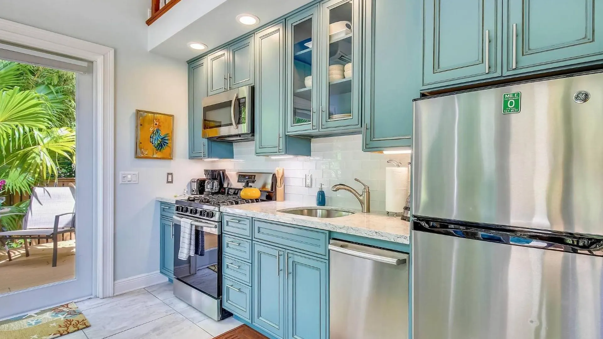 Serenity By Avantstay Guest House In Old Town W Shared Pool Month Long Stays Only Key West Holiday home