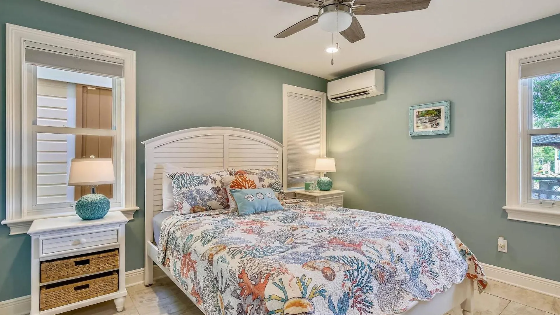Serenity By Avantstay Guest House In Old Town W Shared Pool Month Long Stays Only Key West United States